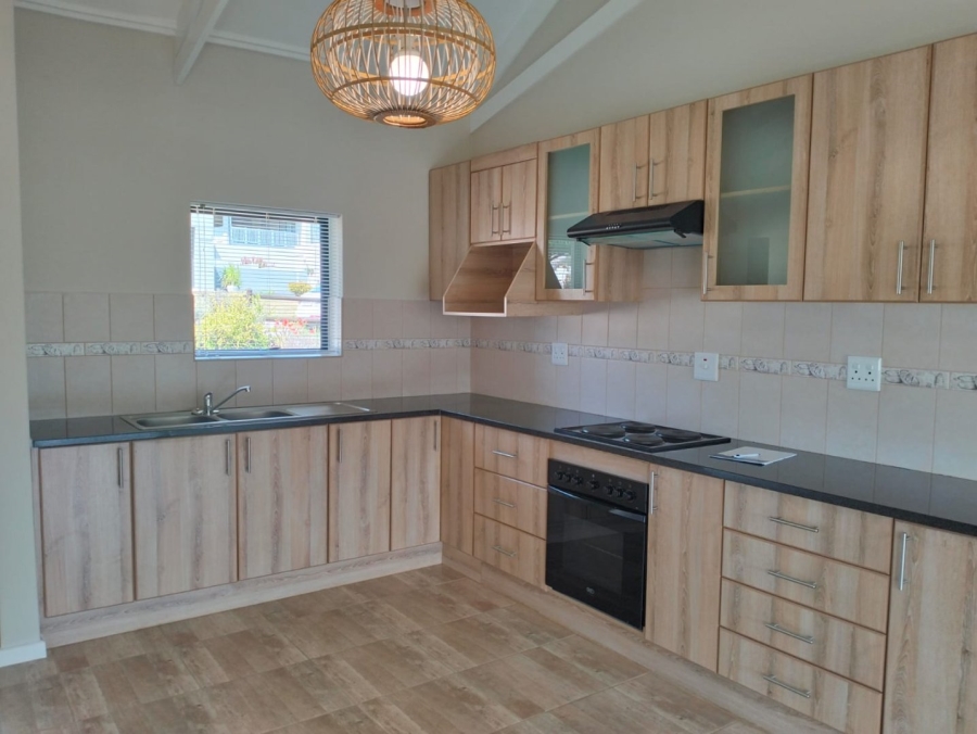 2 Bedroom Property for Sale in Reebok Western Cape